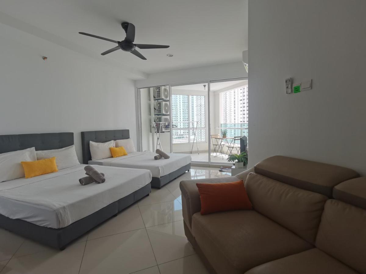 Family Suites At Mansion One By Maj George Town Dış mekan fotoğraf