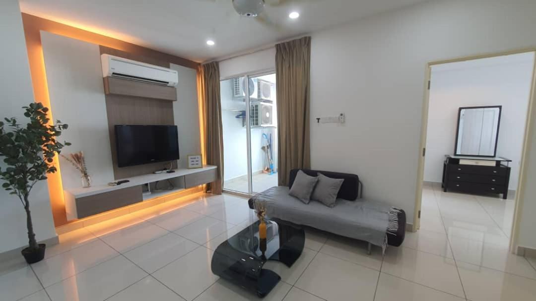 Family Suites At Mansion One By Maj George Town Dış mekan fotoğraf