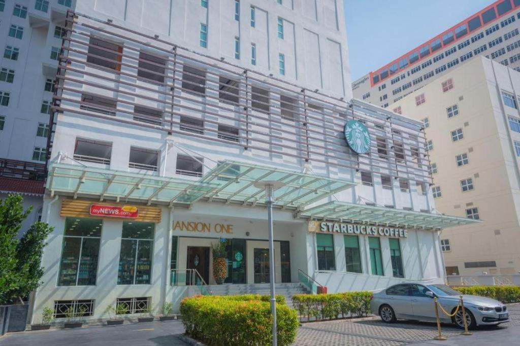 Family Suites At Mansion One By Maj George Town Dış mekan fotoğraf