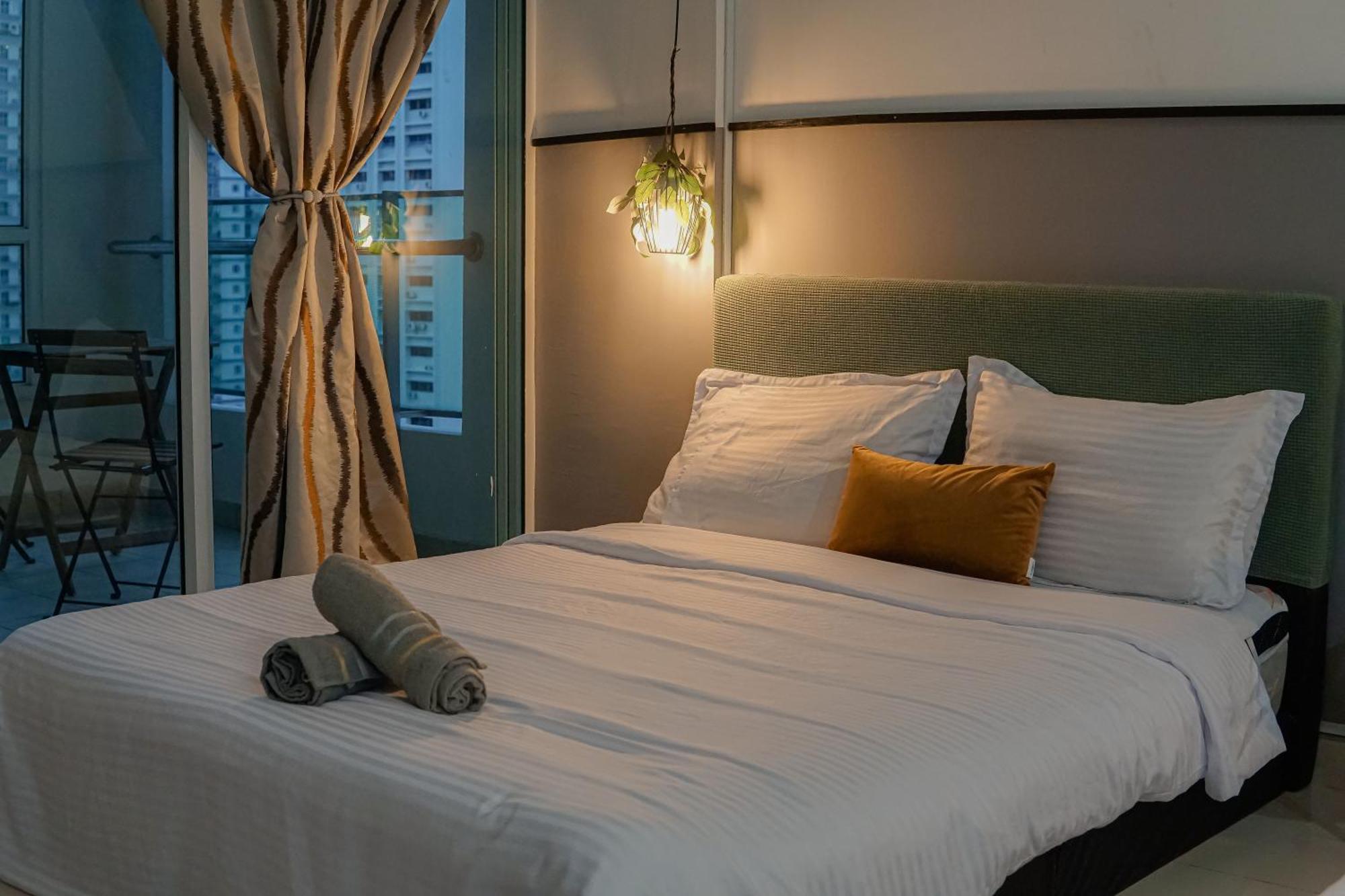 Family Suites At Mansion One By Maj George Town Dış mekan fotoğraf